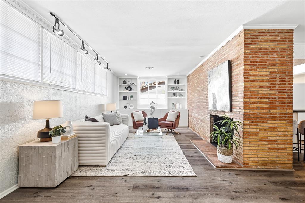 Lake Gardens - Residential