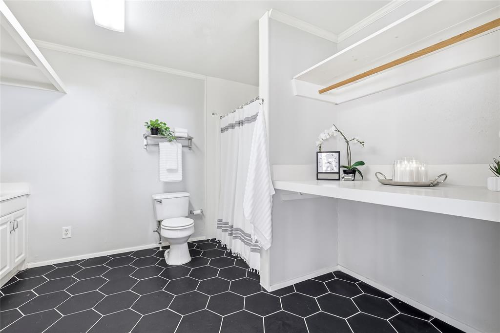 Lake Gardens - Residential