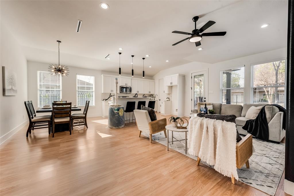 Ervay Cedars - Residential