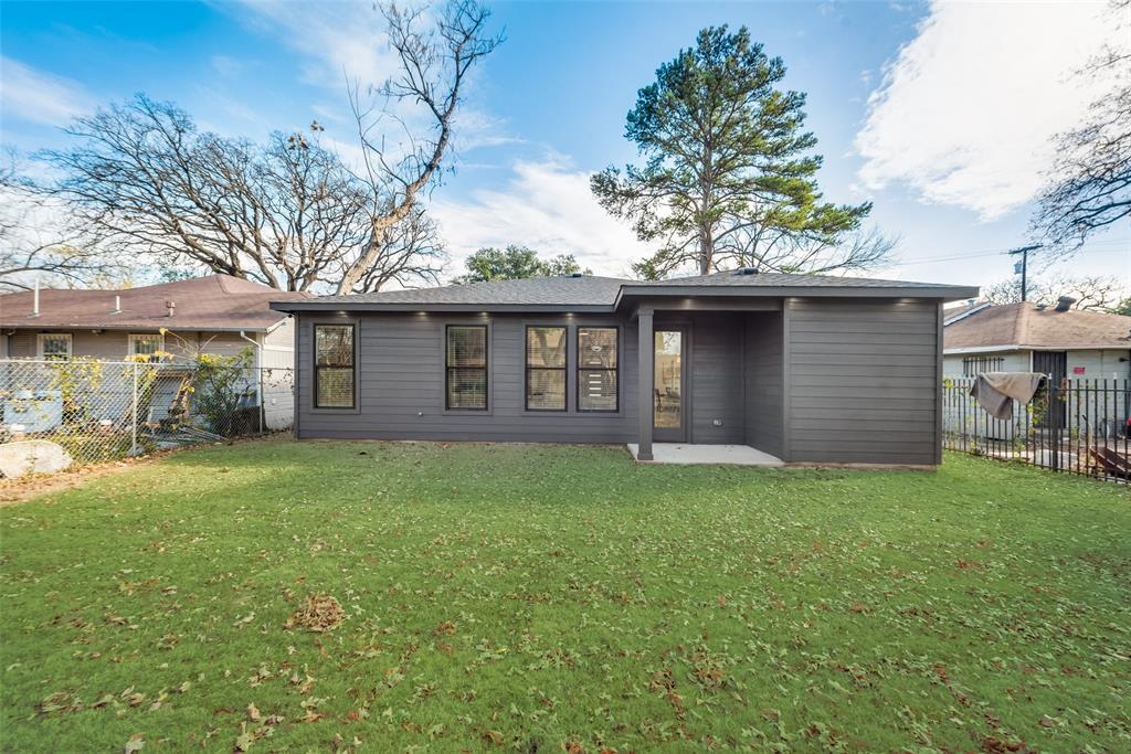 Ervay Cedars - Residential