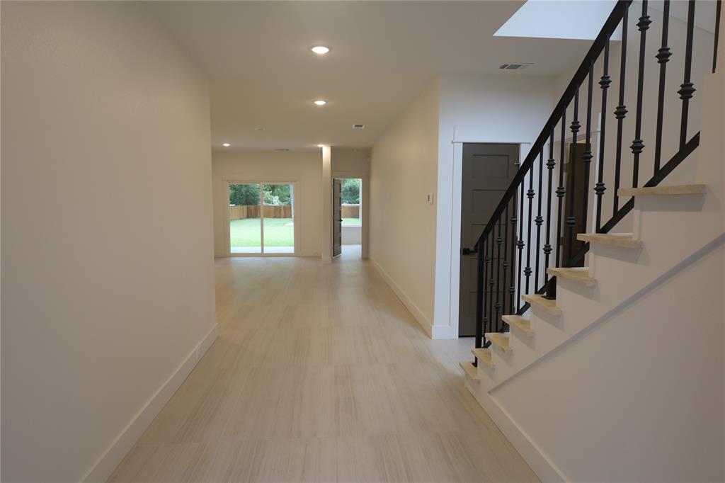 416 S Elm Street