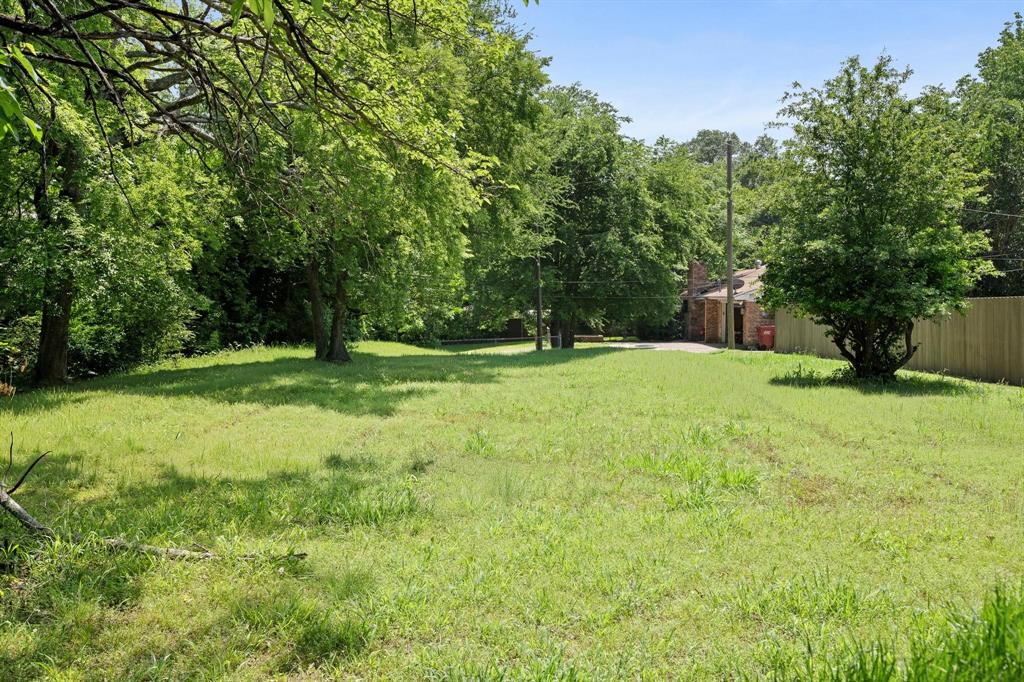 Lindawood Acres Add 1 - Land