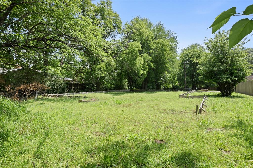 Lindawood Acres Add 1 - Land