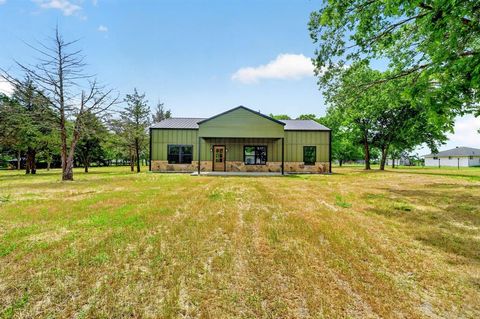 Photo of 887 Private Road 2283, Quinlan, TX 75474 (MLS # 21273309)