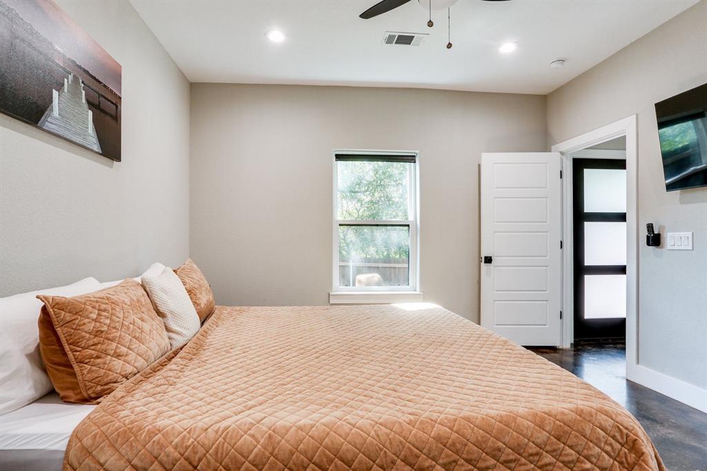 BENTWOOD ACRES - Residential Lease