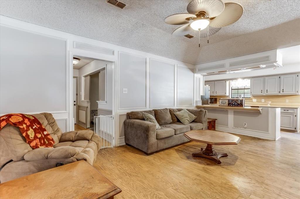 3211 Bluegrass Drive