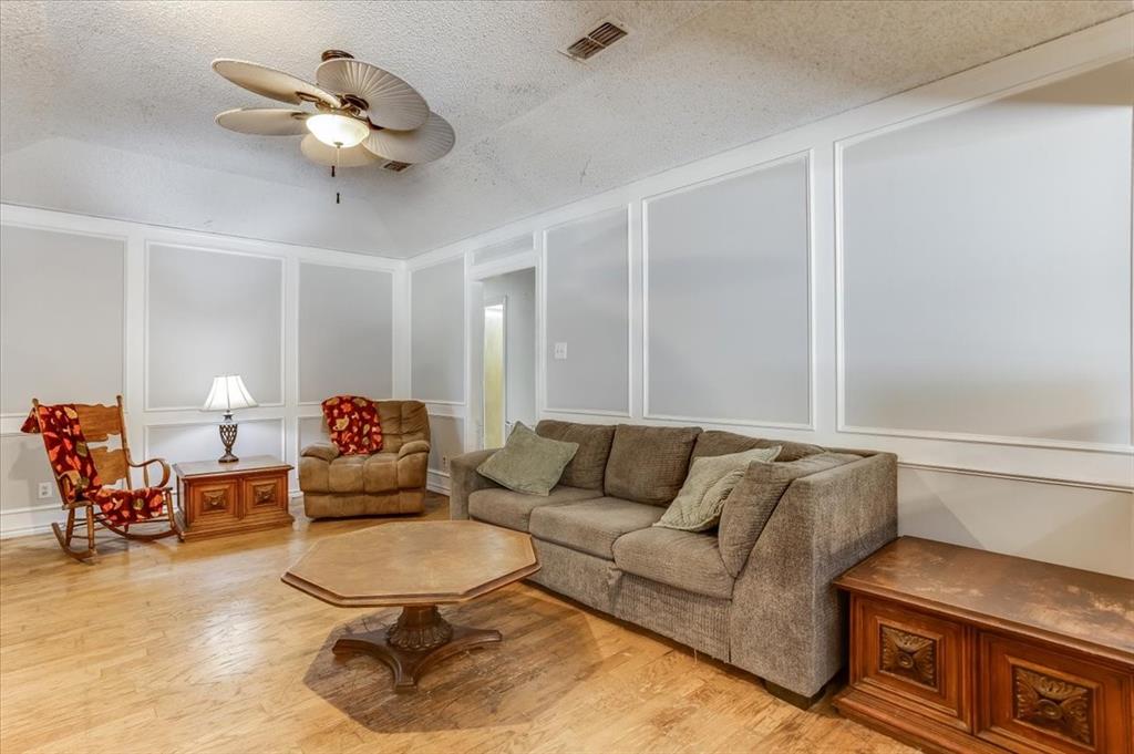 3211 Bluegrass Drive