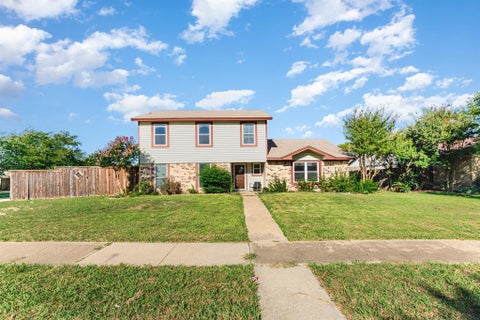 Photo of 586 Abilene Drive, Lewisville, TX 75067 (MLS # 21393257)