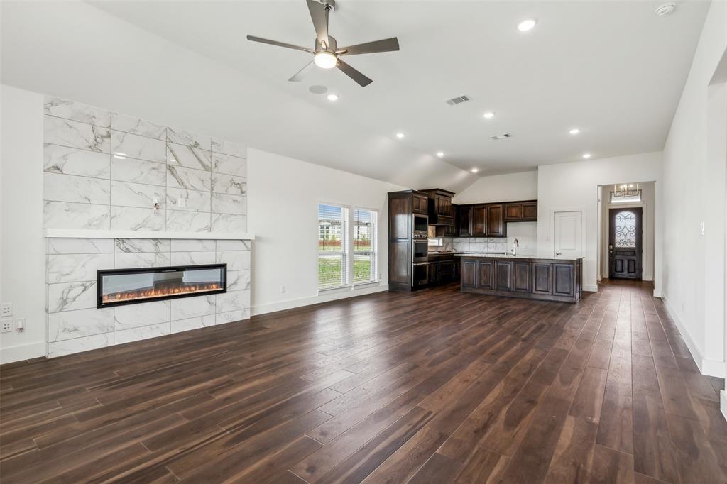 Mira Lagos Xing - Residential Lease