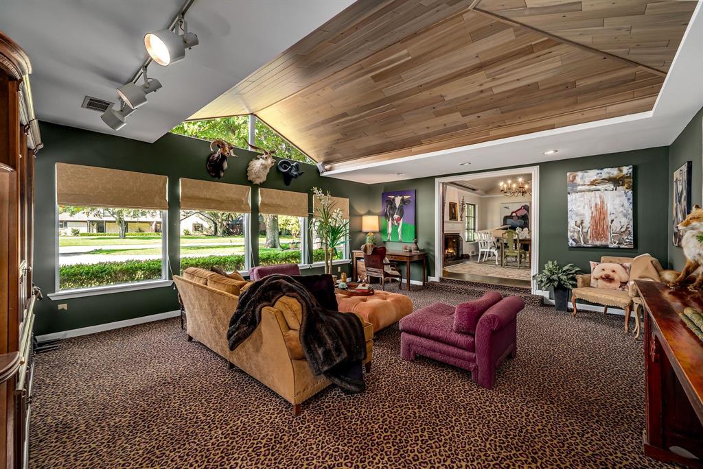 Meadowwood Estate - Residential