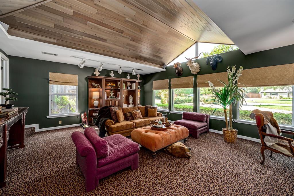 Meadowwood Estate - Residential