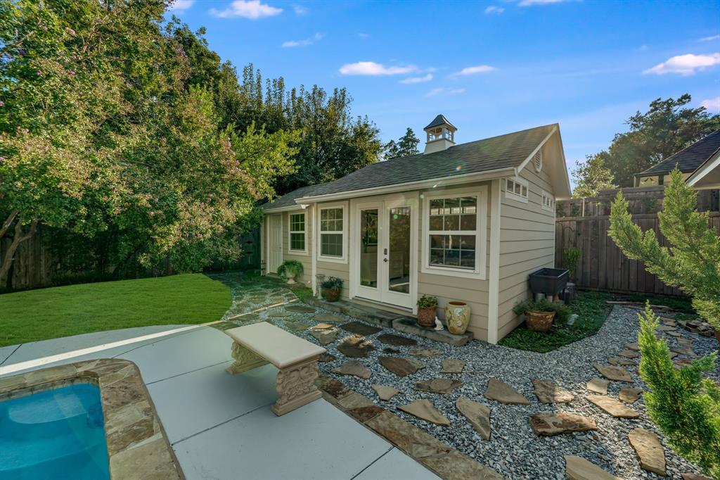 Meadowwood Estate - Residential