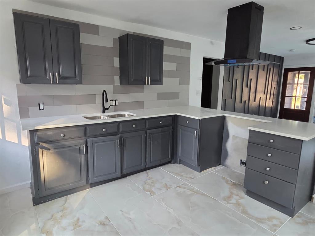 Lincoln Place - Residential