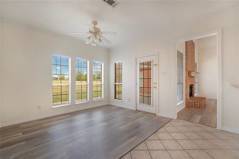 Tiny photo for 9467 Blarney Stone Way, Forney, TX 75126 (MLS # 21101445)