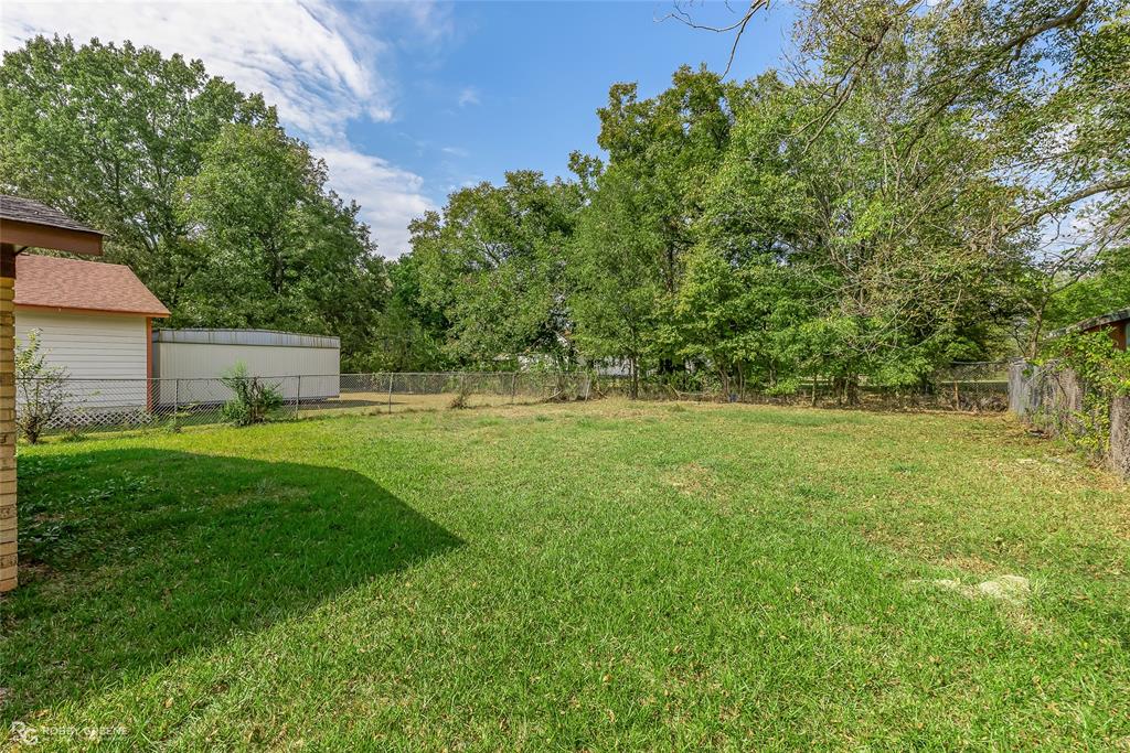 Shreveport, Louisiana 71106, United States, 3 Bedrooms Bedrooms, ,1 BathroomBathrooms,Residential,Pending,39169