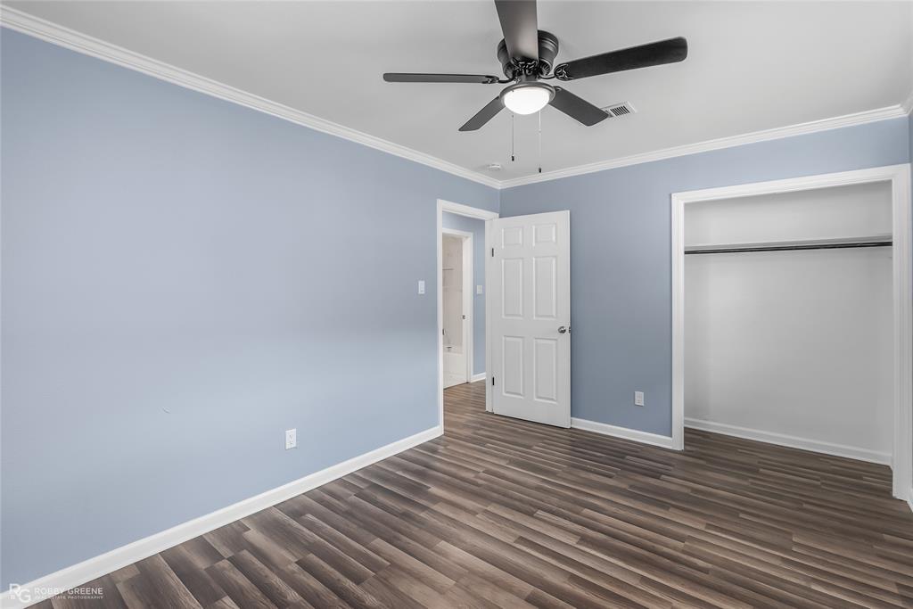 Shreveport, Louisiana 71106, United States, 3 Bedrooms Bedrooms, ,1 BathroomBathrooms,Residential,Pending,39169