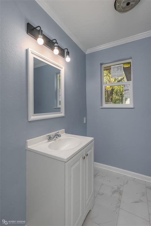 Shreveport, Louisiana 71106, United States, 3 Bedrooms Bedrooms, ,1 BathroomBathrooms,Residential,Pending,39169