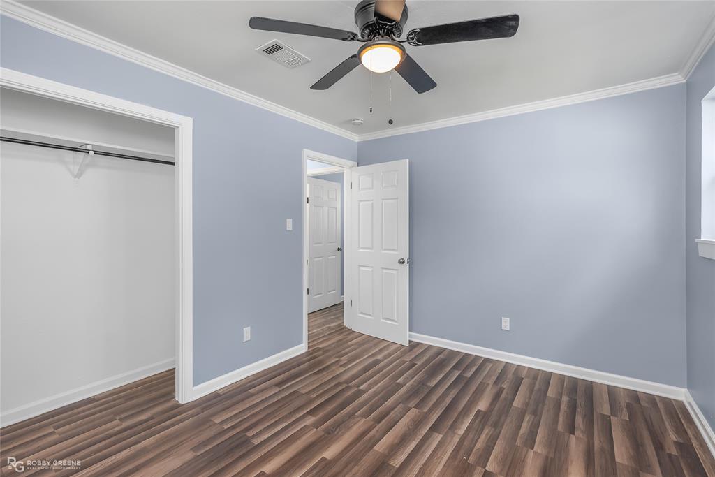 Shreveport, Louisiana 71106, United States, 3 Bedrooms Bedrooms, ,1 BathroomBathrooms,Residential,Pending,39169