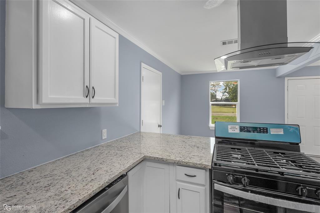 Shreveport, Louisiana 71106, United States, 3 Bedrooms Bedrooms, ,1 BathroomBathrooms,Residential,Pending,39169