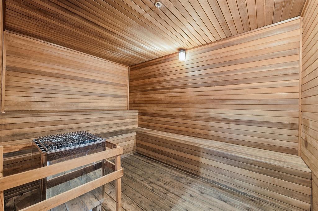 Renaissance On Turtle Creek Condo - Residential