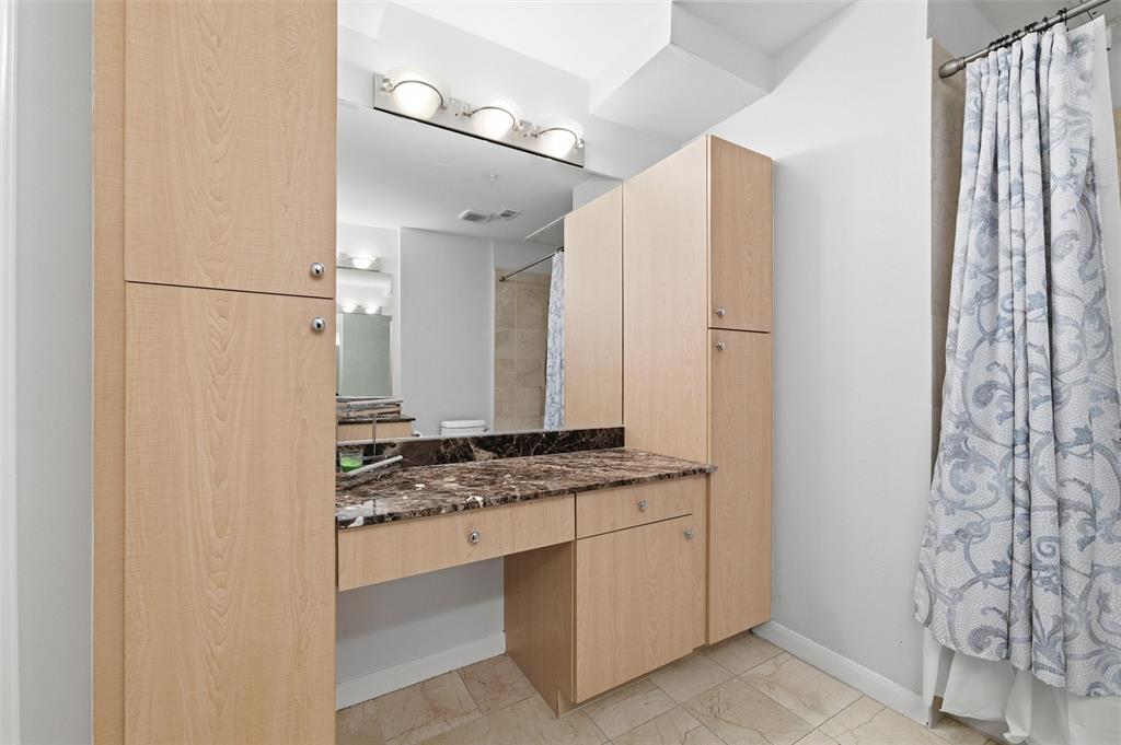 Renaissance On Turtle Creek Condo - Residential