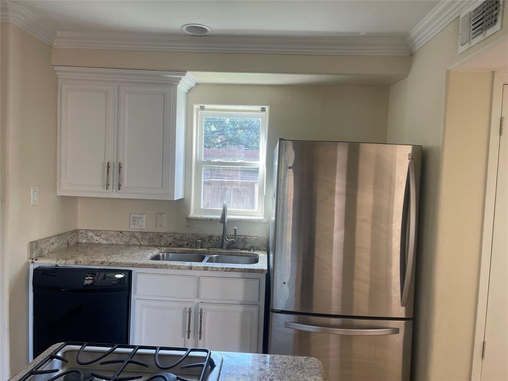 Preston Place Twnhms - Residential Lease