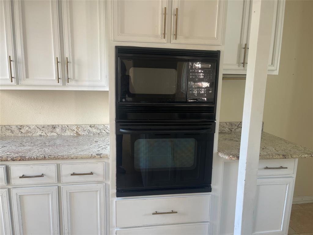 Preston Place Twnhms - Residential Lease