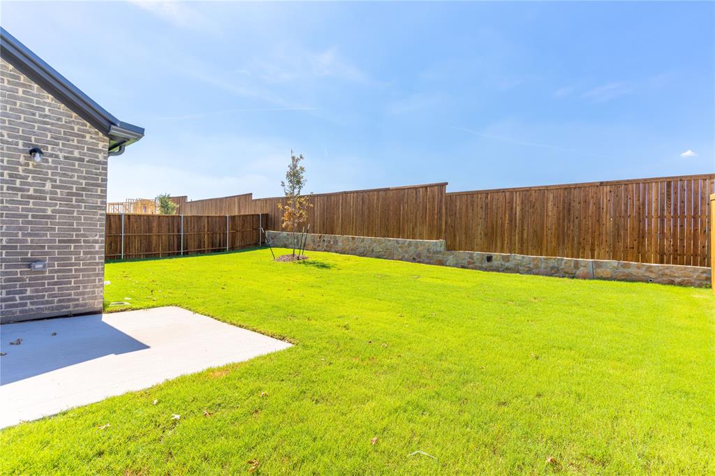 OAK CREEK - Residential Lease