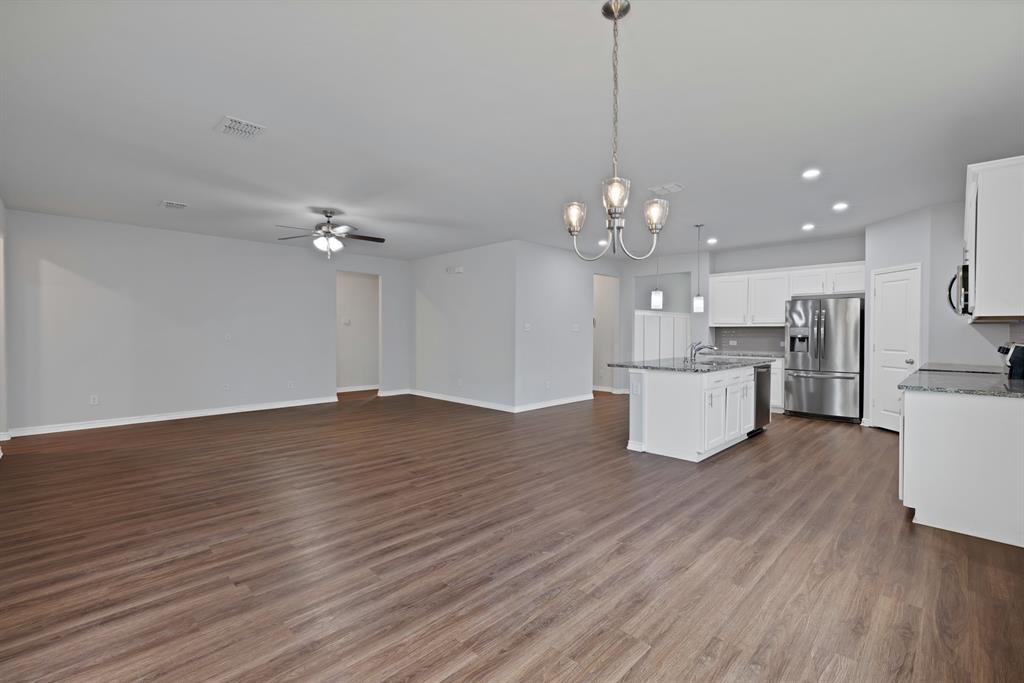 Brook Mdw - Residential