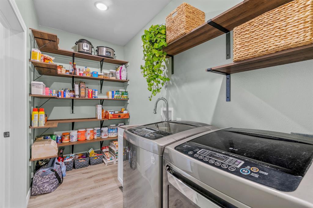 R Starr Addition - Residential