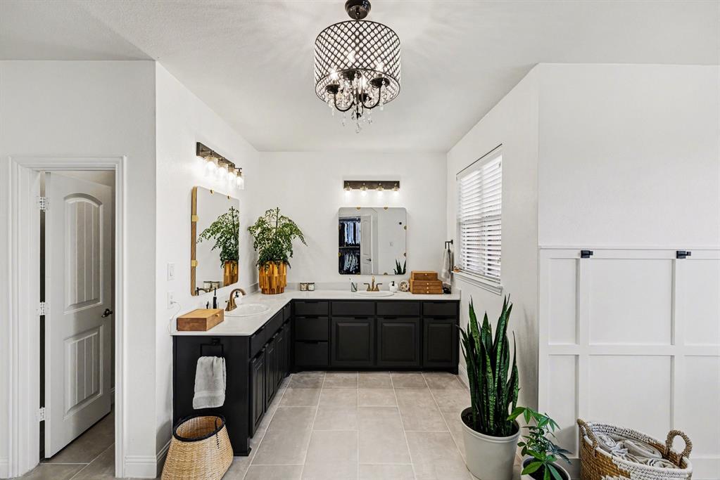 Lakeshore Village - Residential