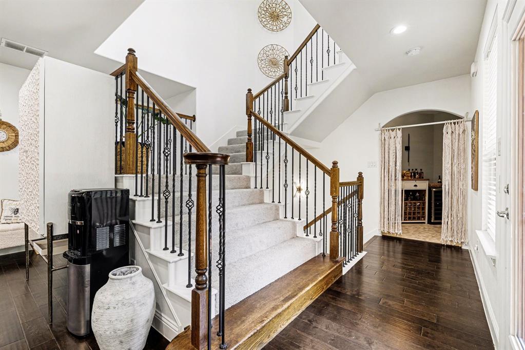 Lakeshore Village - Residential