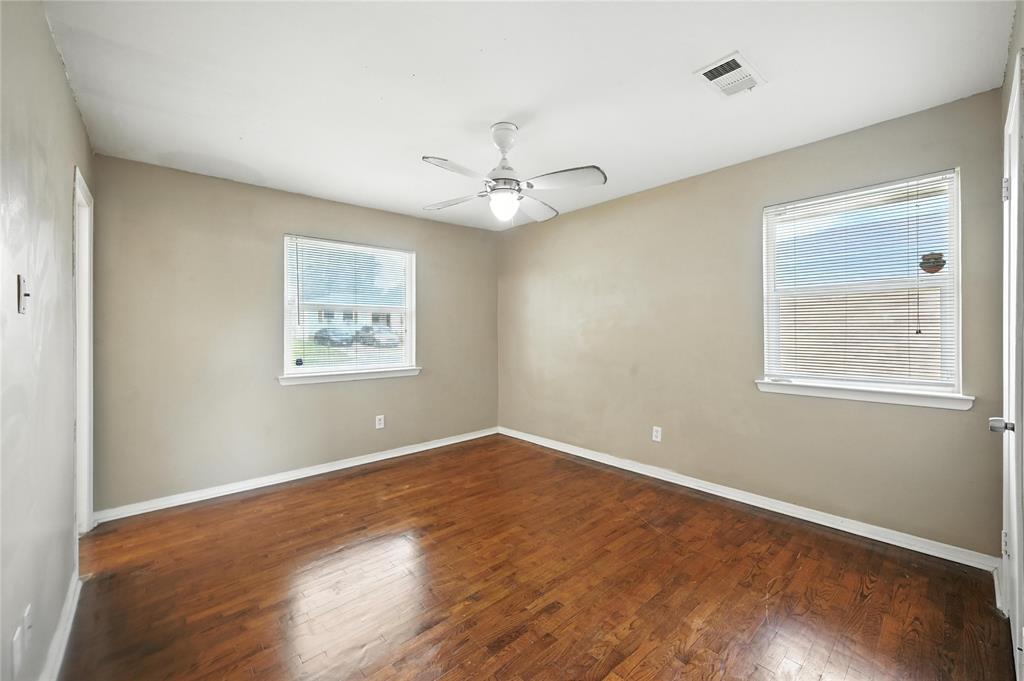 Farmers Branch, Texas 75234, United States, 4 Bedrooms Bedrooms, ,3 BathroomsBathrooms,Residential,Active,246467