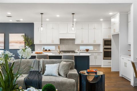 Tiny photo for 12576 Diamond Creek Drive, Frisco, TX 75035 (MLS # 21201037)