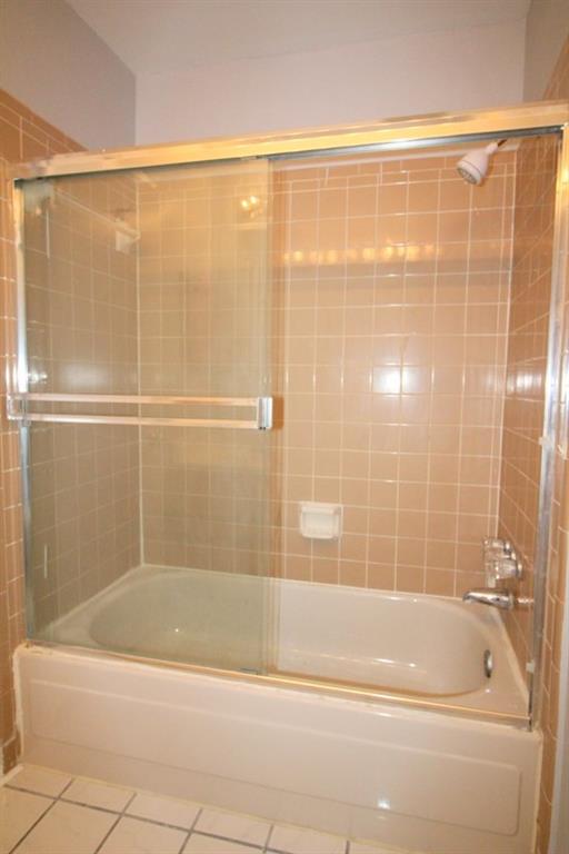 Pheasant Landing #4 - Residential