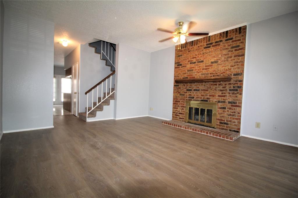 Pheasant Landing #4 - Residential