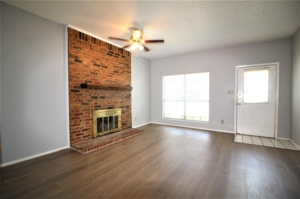 Pheasant Landing #4 - Residential