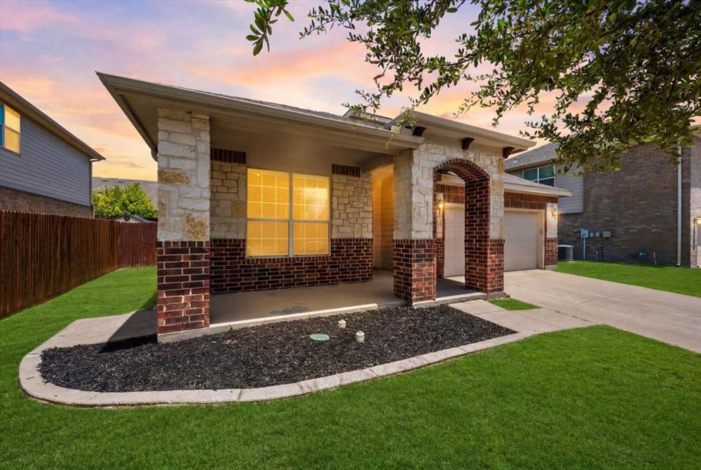 3905 Polar Brook Drive