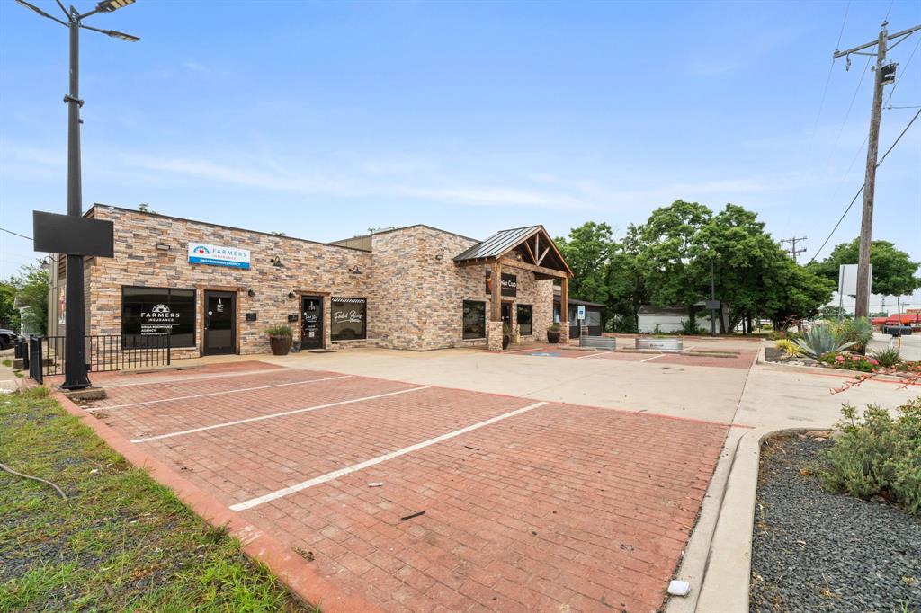 200 S Kaufman Street A,B,C