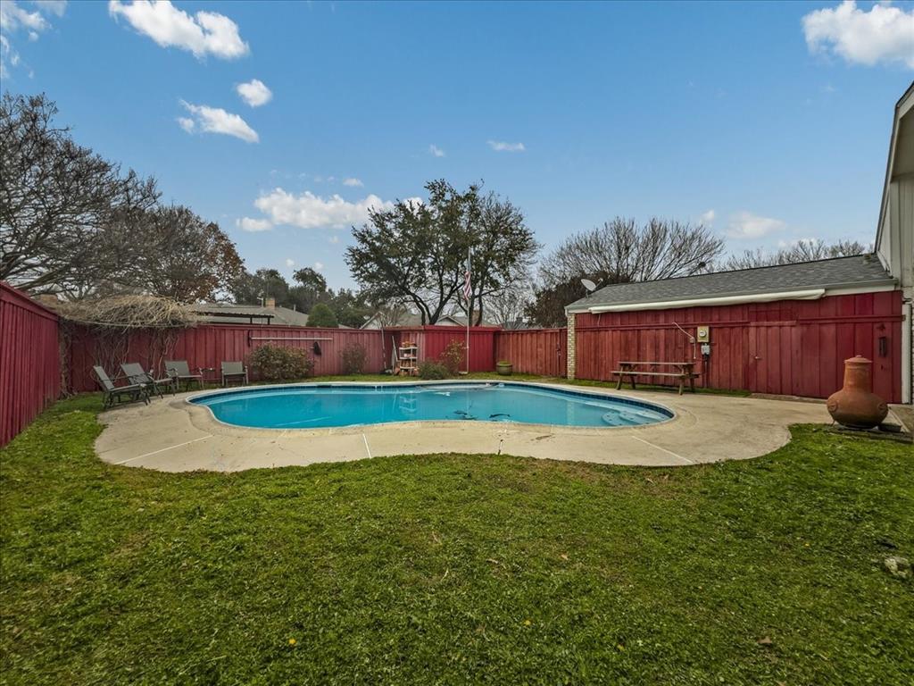 1807 Vassar Drive