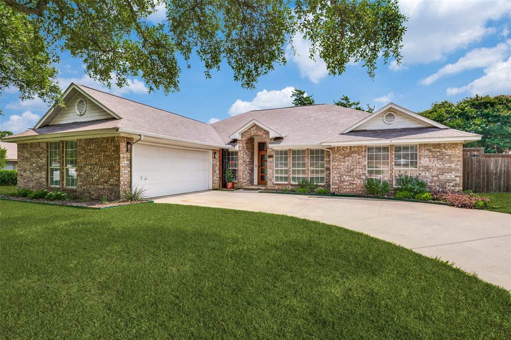 1125 Madlynne Drive