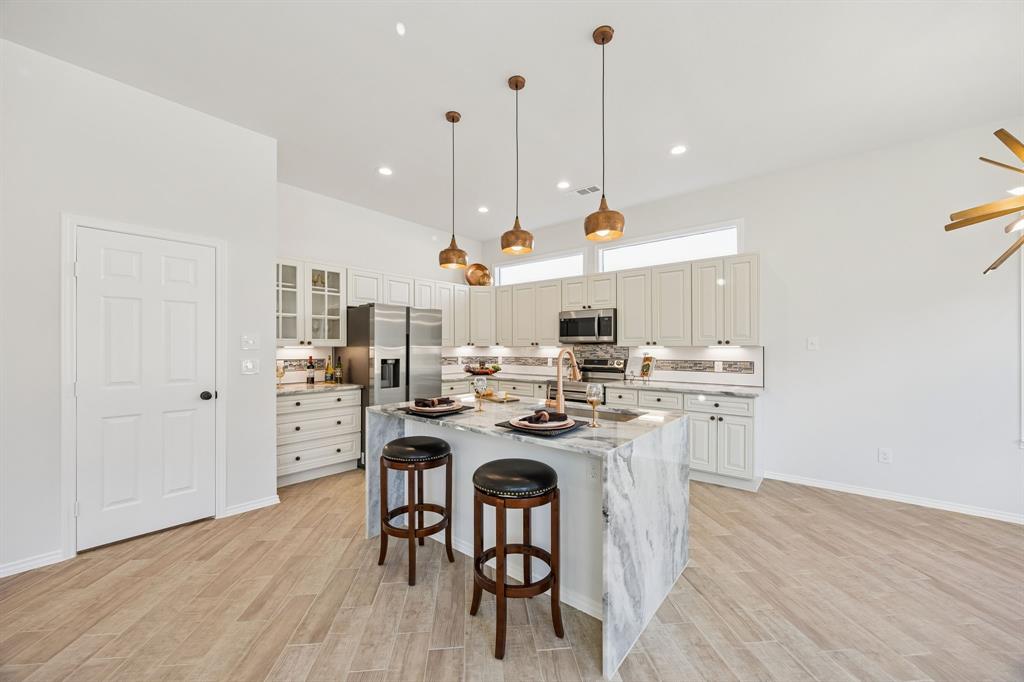 Blue Bonnett Bay - Residential