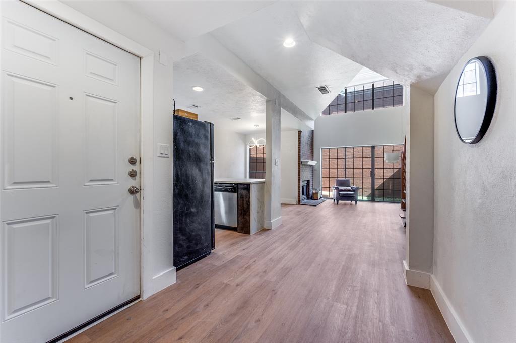 Boardwalk On The Pkwy Condos - Residential