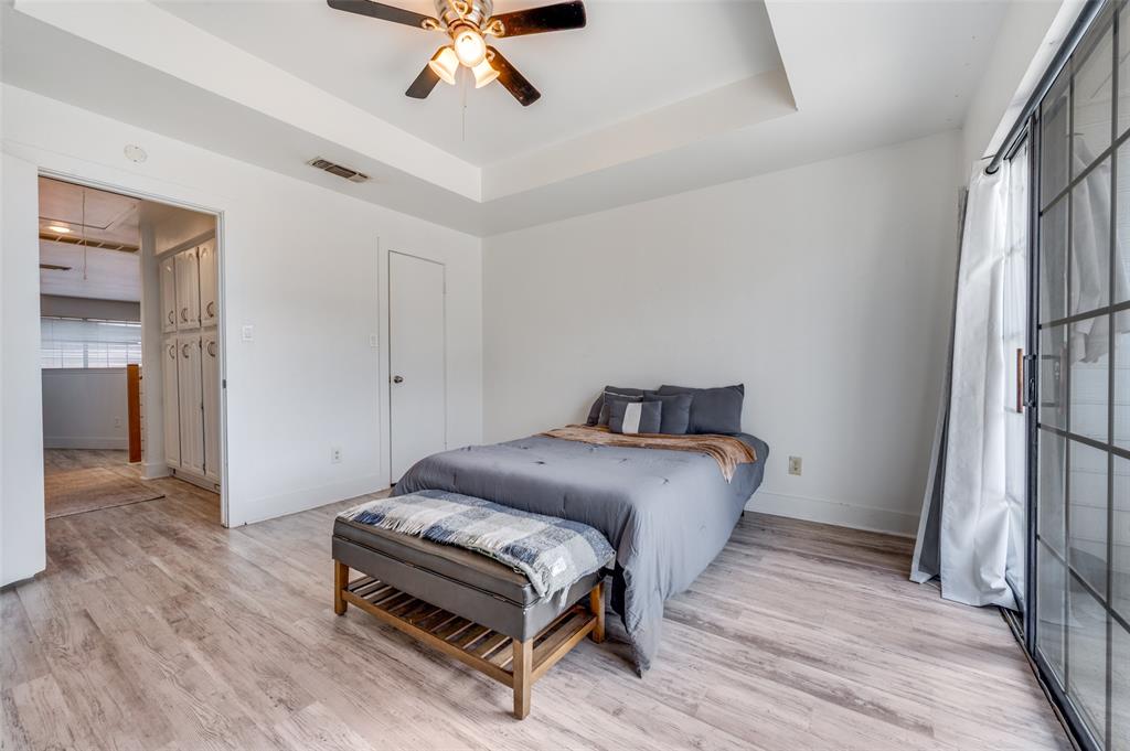 Boardwalk On The Pkwy Condos - Residential