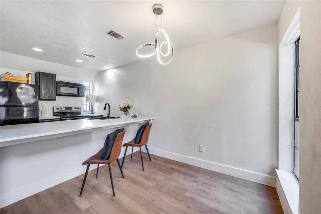 Boardwalk On The Pkwy Condos - Residential