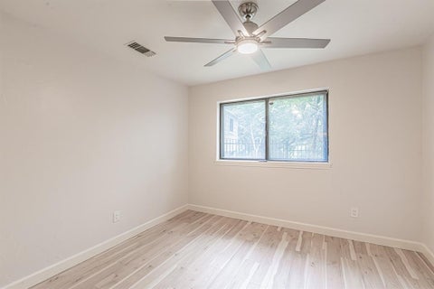 Tiny photo for 1221 Boardwalk Street, Arlington, TX 76011 (MLS # 21323452)