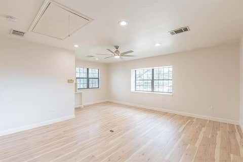 Tiny photo for 1221 Boardwalk Street, Arlington, TX 76011 (MLS # 21323452)