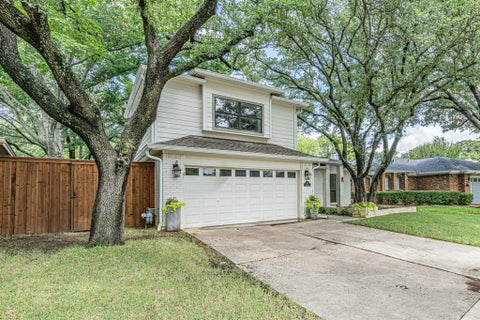 Tiny photo for 1221 Boardwalk Street, Arlington, TX 76011 (MLS # 21323452)