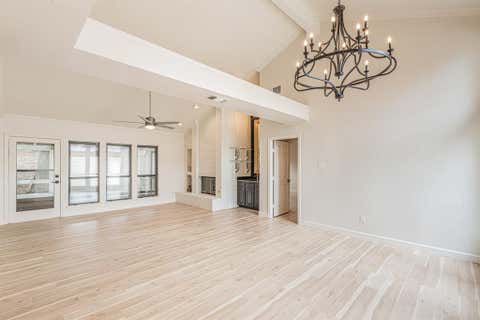 Tiny photo for 1221 Boardwalk Street, Arlington, TX 76011 (MLS # 21323452)