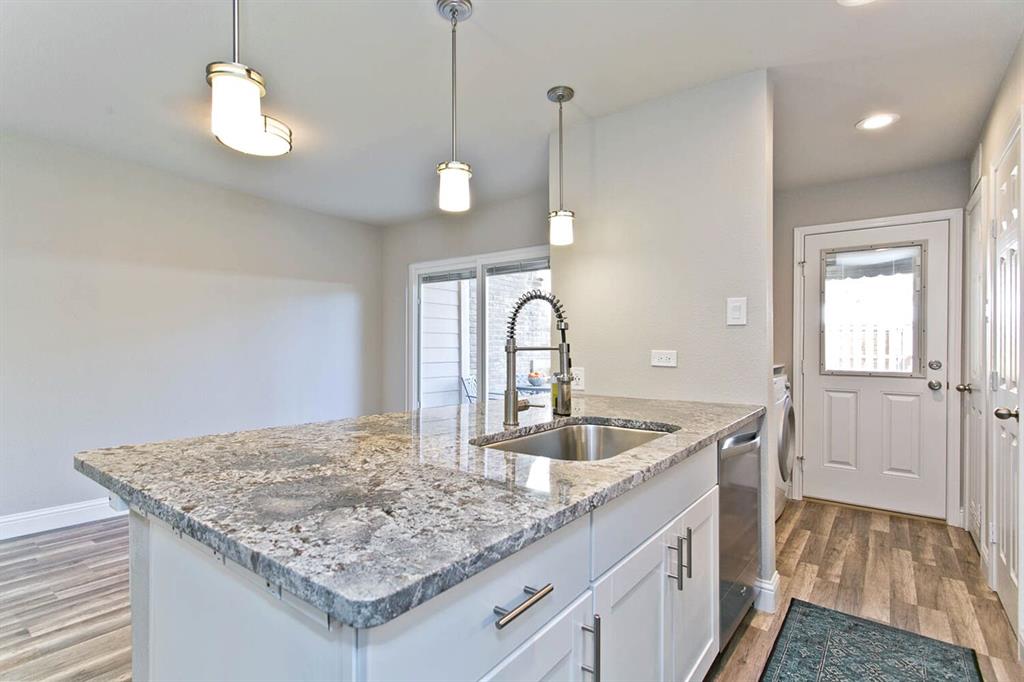 Brooktown Townhouse - Residential Lease